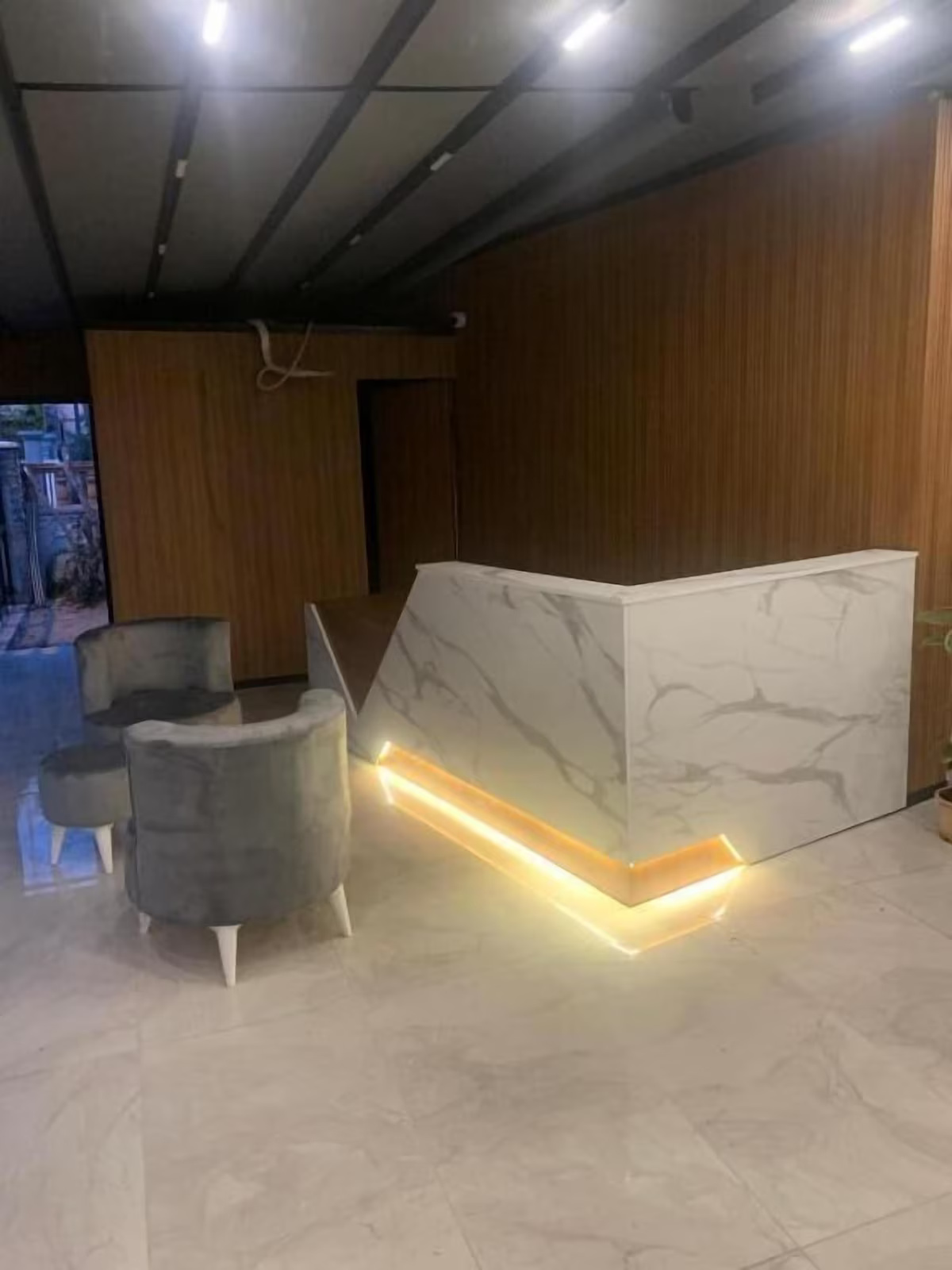 Nativo Hotel lobi - Antalya Kepez otel resepsiyon